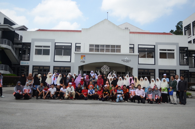 36 DSC 0438